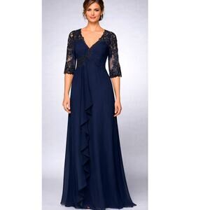 Cameron Blake Mon Cheri V-Neck Chiffon Gown Women's Sz 14 Navy Lace Back NWT